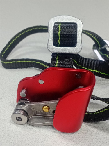  Зажим ножной Guru Glide right в Воронеже  