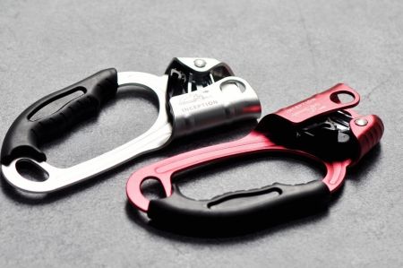  Зажим Guru Inception под правую руку в Воронеже  